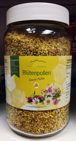Blütenpollen - Bluetenpollen Blütenpollen gibt es z. B. im Reformhaus zu kaufen.