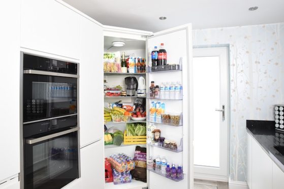 Honig in den Kühlschrank